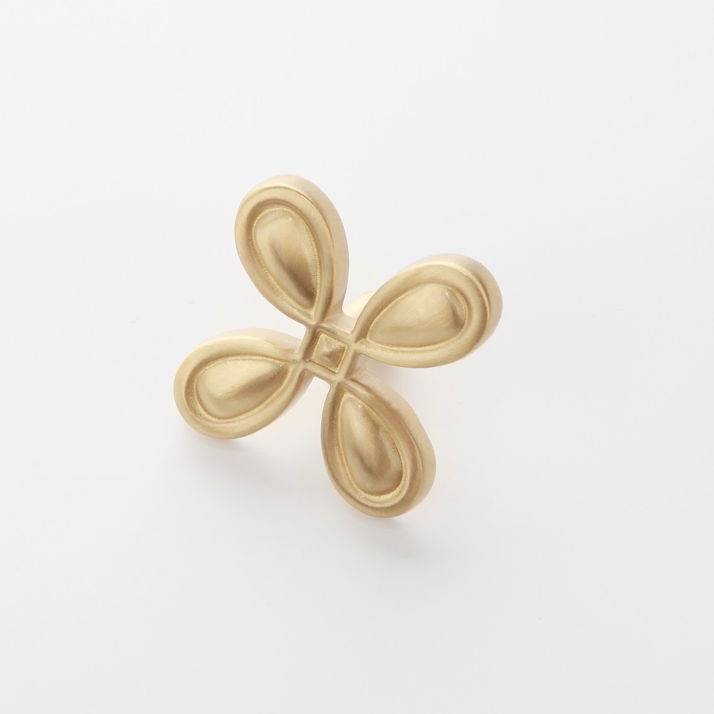 Clover Chinese Knot Little Handle Knob for Cabinet Drawer Dresser Cute Solid Brass Furniture Handle Kitchen Hardware