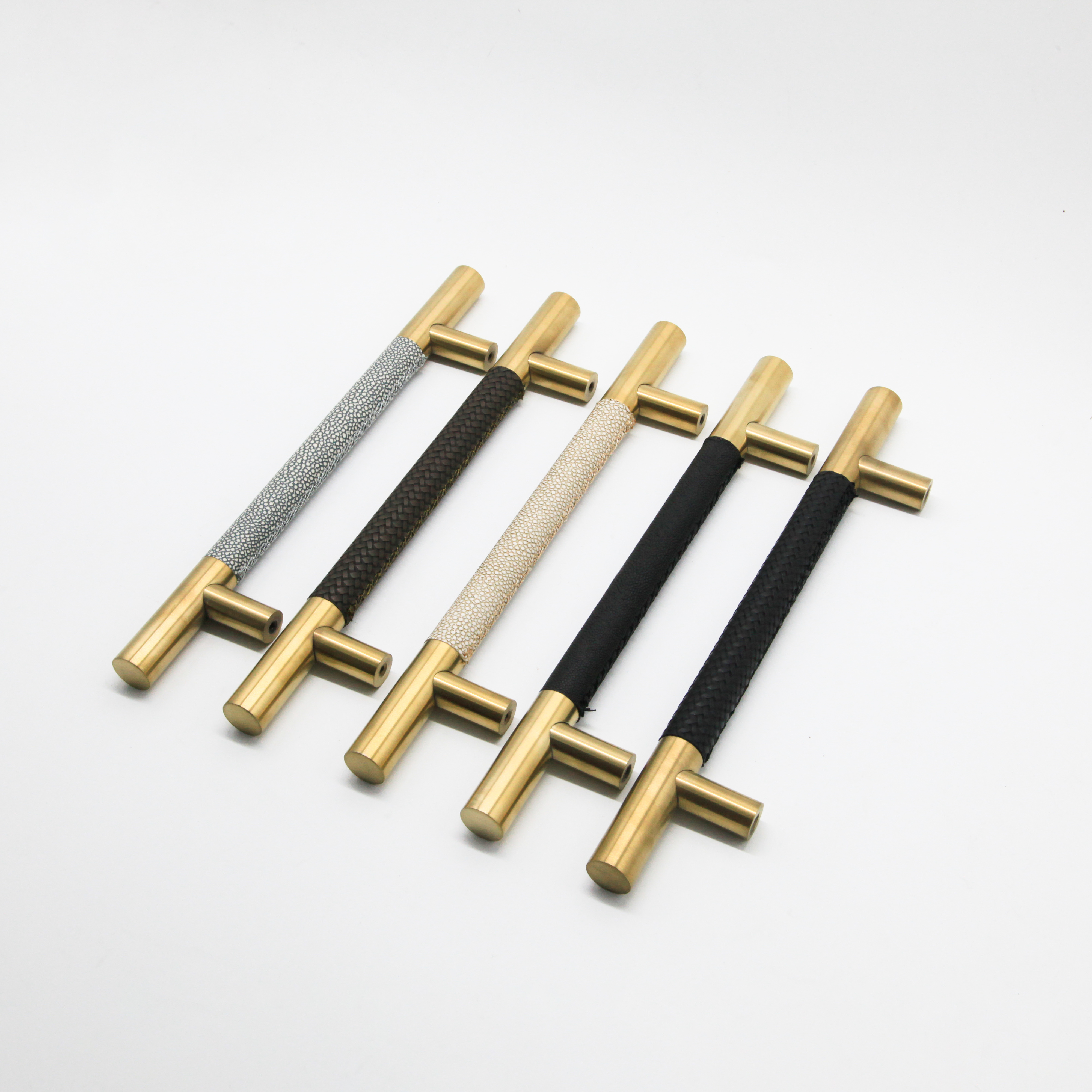 Wholesale Genuine leather Brass kitchen cabinet handles drawer pulls hardware Leather pulls