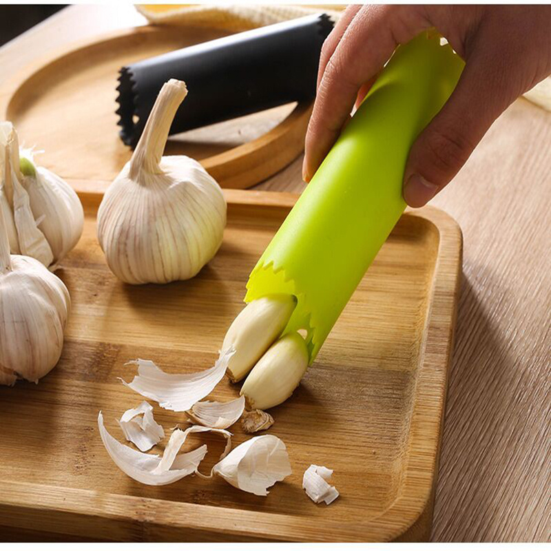 F1-229 Wholesale Silicone Garlic Peeler Skin Remover Roller Keeper Easy Roller Peeling Tube Useful Kitchen Tool Garlic Peeler