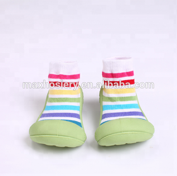 Hot Sale Kids Rubber Sole Shoes Kids Waterproof Socks