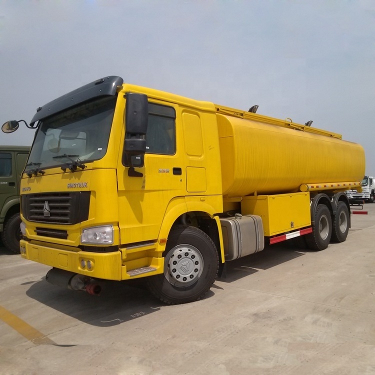 Sinotruk Howo Water Tank Truck for Sale ZZ1257M4647C food truck tires