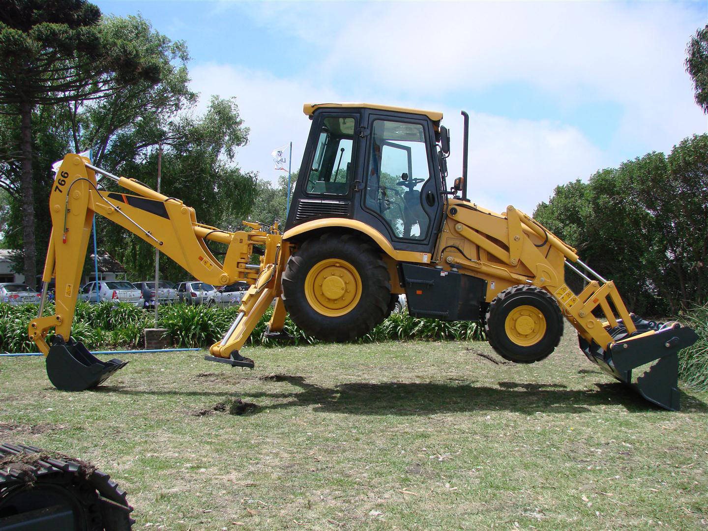 Tlb Machine 8Ton Backhoe Loader Retroexcavadora With Telescopic Boom For Sale CLG766