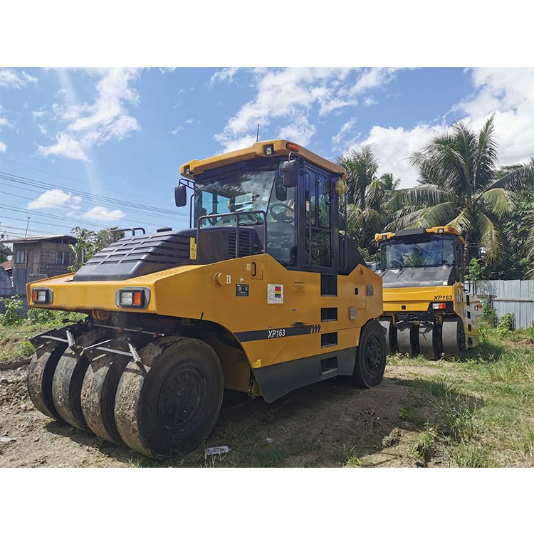 Brand 16t Pneumatic Roller XP163 Tire Road Roller for Sale