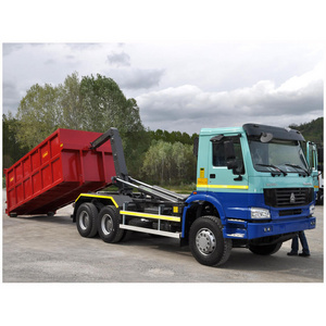 SINOTRUK  HOWO 10CBM  14CBM  16CBM  20CBM 4*2 6*4 Hook Arm Garbage Truck