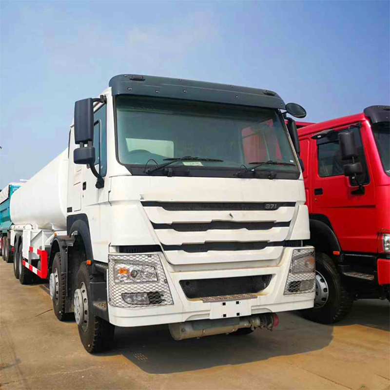 High performance 40t XGA3250D2WC (RHD) Dump truck with competitive price for sale