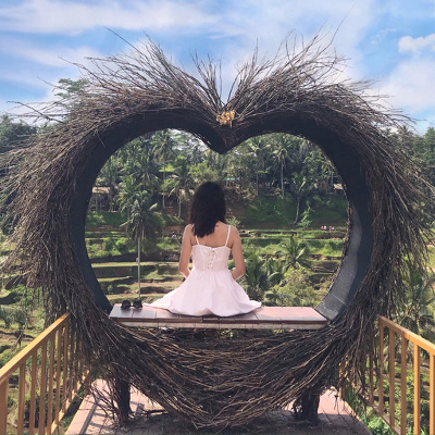 Outdoor Bali rattan bird's nest swing Wedding photography props Hanging chair