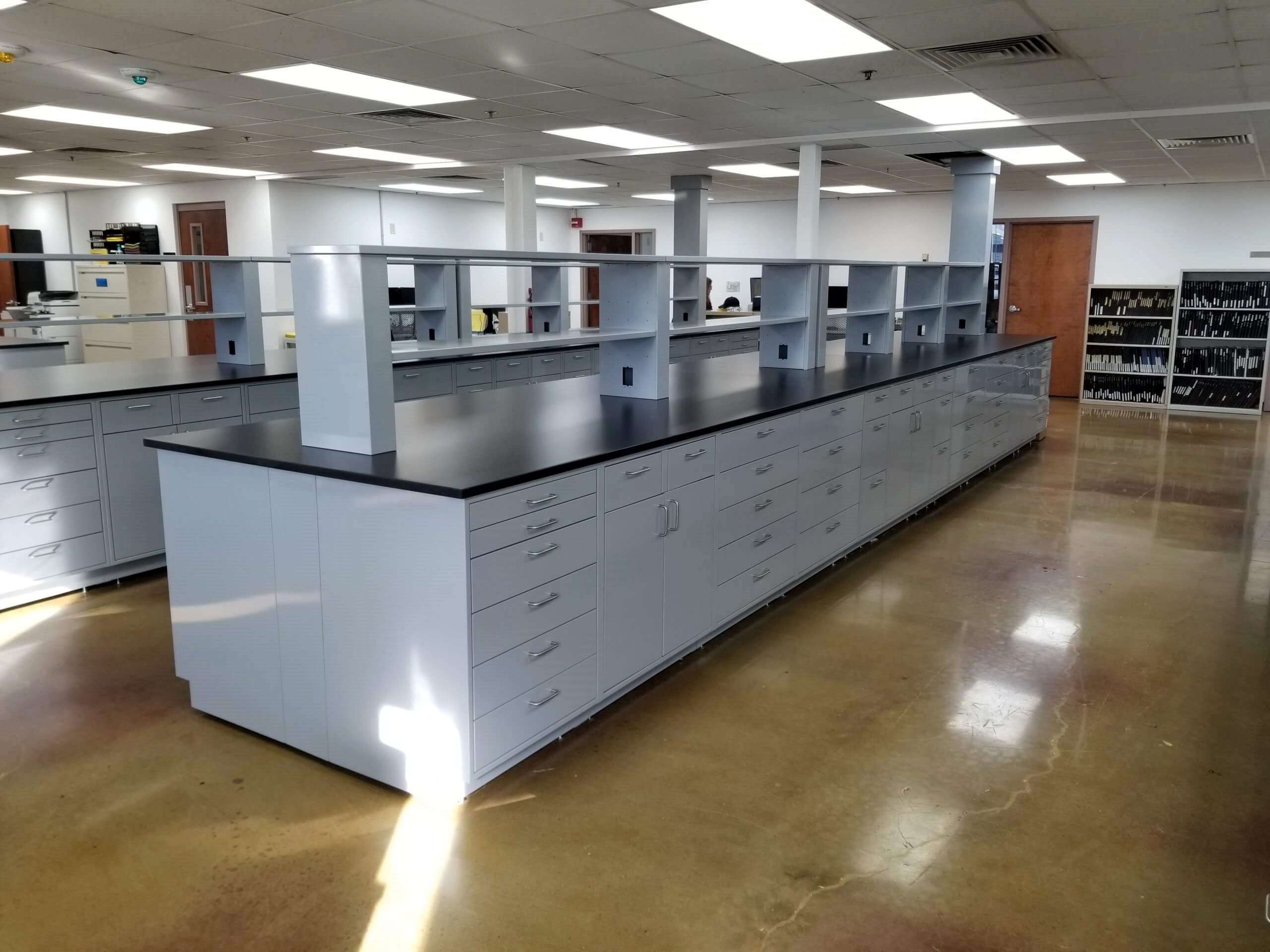 Commercial laboratory furniture lab island work bench lab casework with sink and cupboard