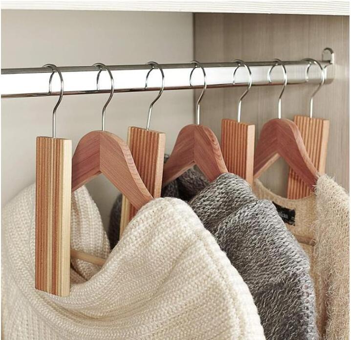 Cedar Hang Ups, 100% Natural Cedar Blocks for Clothes Storage and Aromatic Cedar Wood Hangers,Cedar Wood Hang-Ups