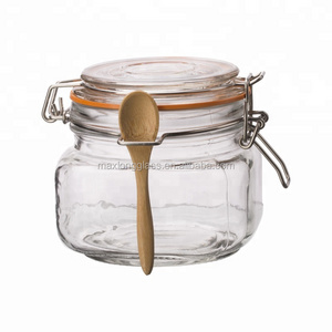 Low MOQ Good quality glass jar with glass clip top lid ans spoon 500ml