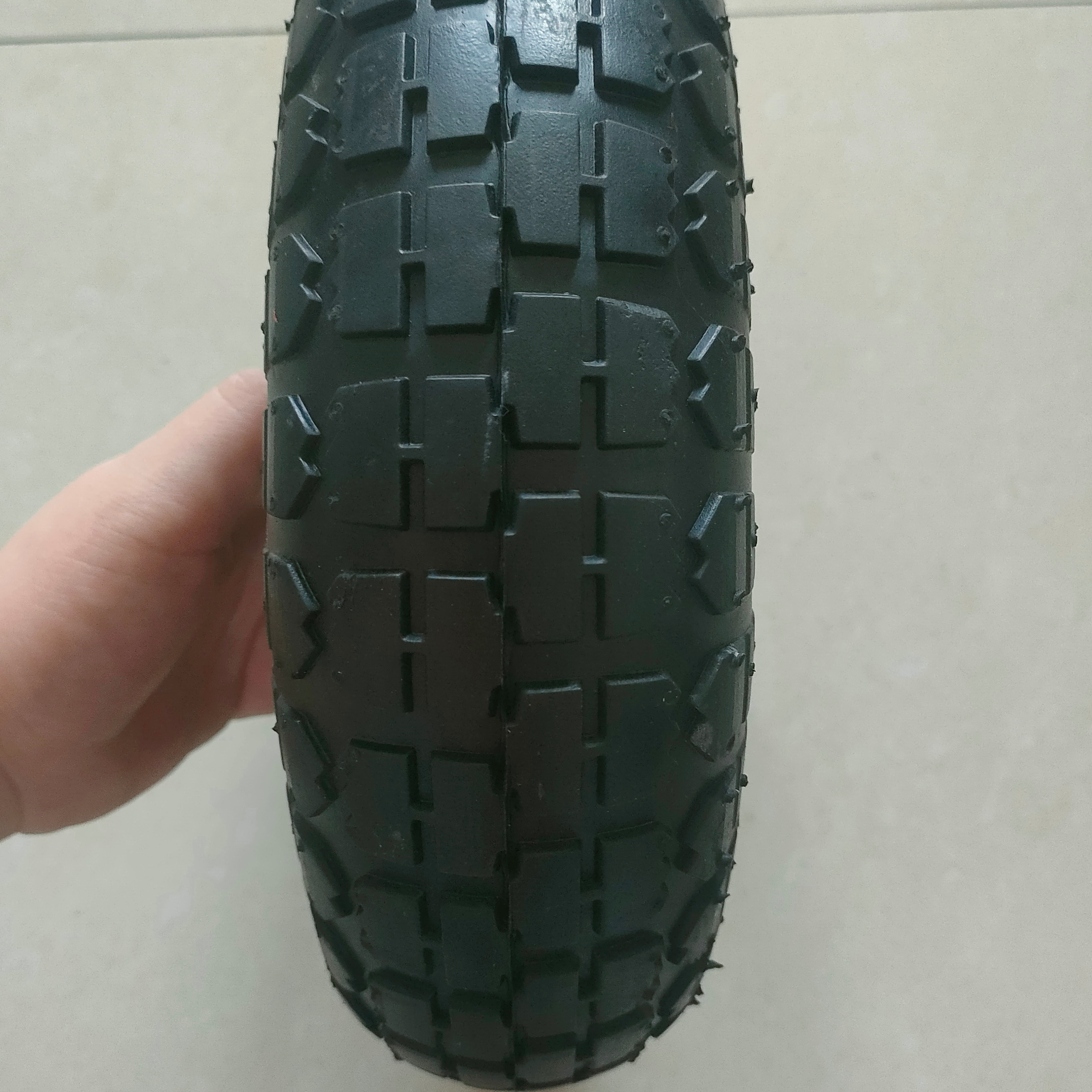 10 inch small pneumatic rubber tyre 410/350-4 trolley Wagon Wheel