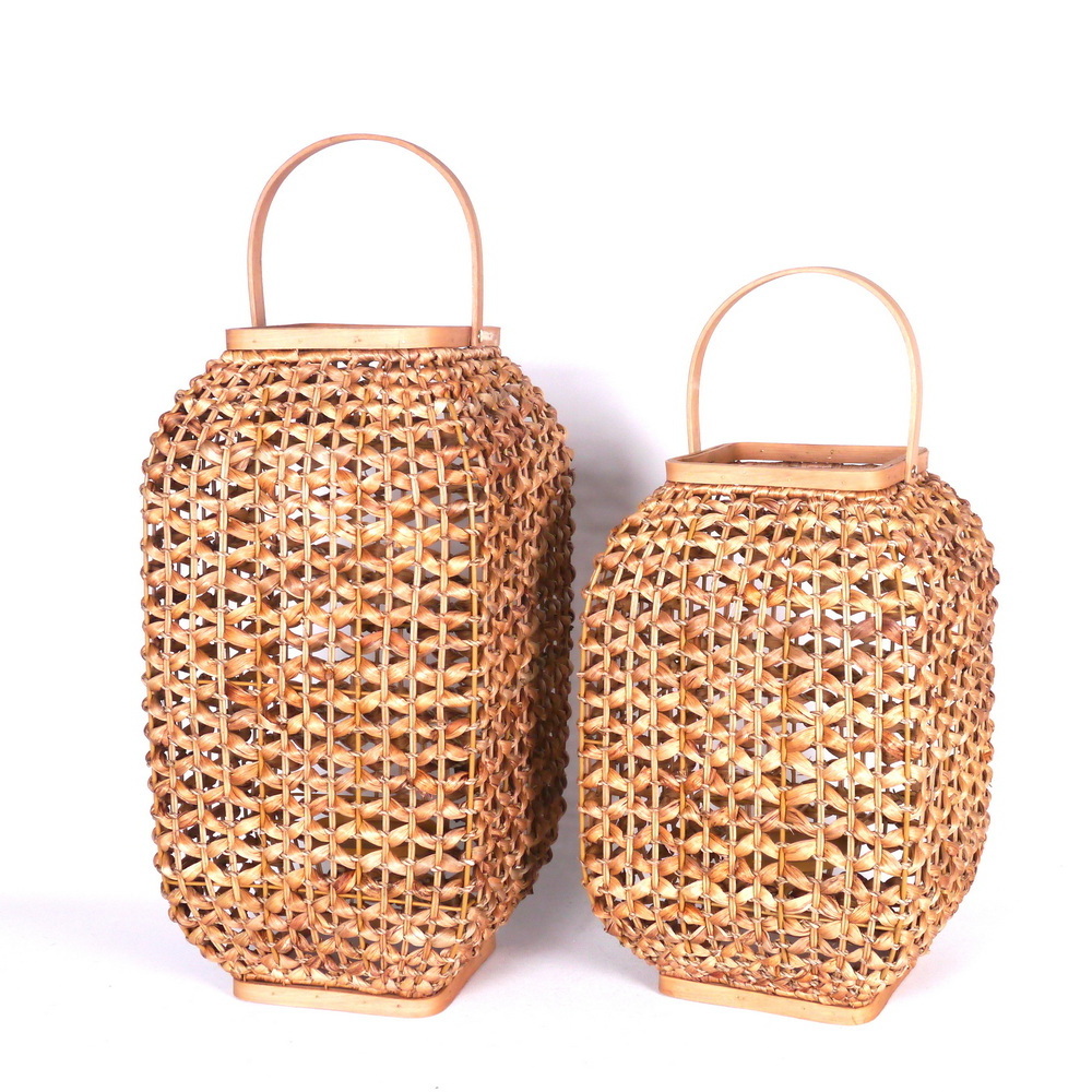 Handwoven Water Hyacinth Decor Lantern Candle Holder For Summer Vacation Hanging Rattan Lantern With Candle Holder