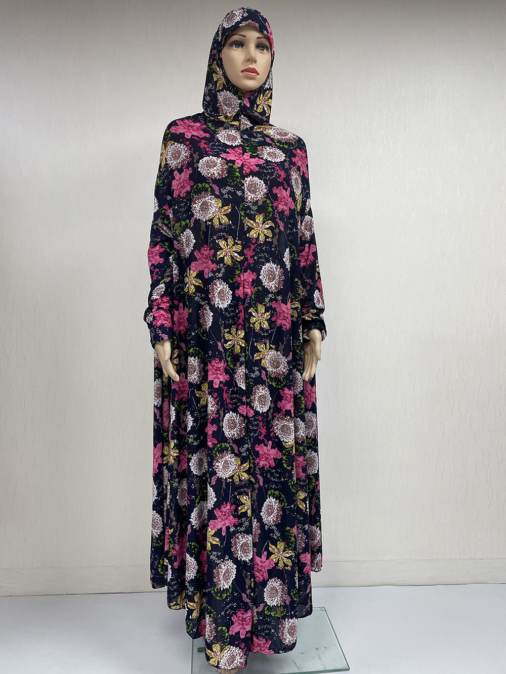 MC-1601 2024 new arrival Wholesale muslim dresses long sleeves dubai islamic clothing plus size abaya with scarf flower abaya