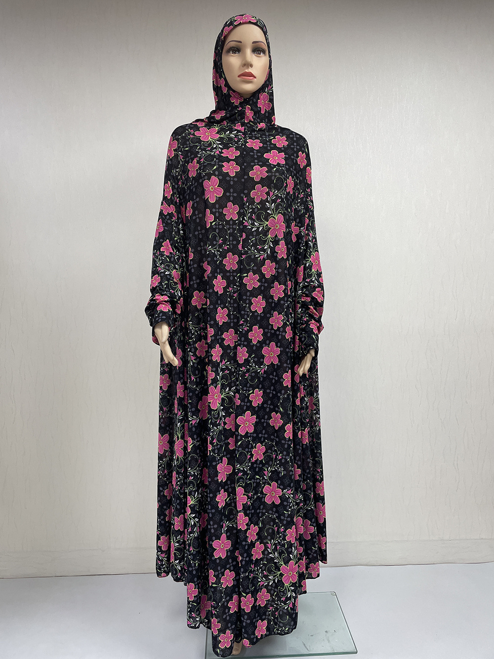 MC-1601 2024 new arrival Wholesale muslim dresses long sleeves dubai islamic clothing plus size abaya with scarf flower abaya