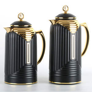 NEW ARRIVAL 2024 BLACK GOLD COLOR PLASTIC VACUUM FLASK GLASS LINER COFFEE POT ARABIC STYLE COFFEE POT SET