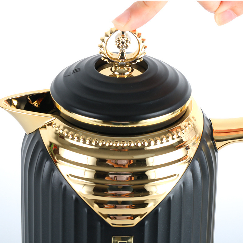 NEW ARRIVAL 2024 BLACK GOLD COLOR PLASTIC VACUUM FLASK GLASS LINER COFFEE POT ARABIC STYLE COFFEE POT SET