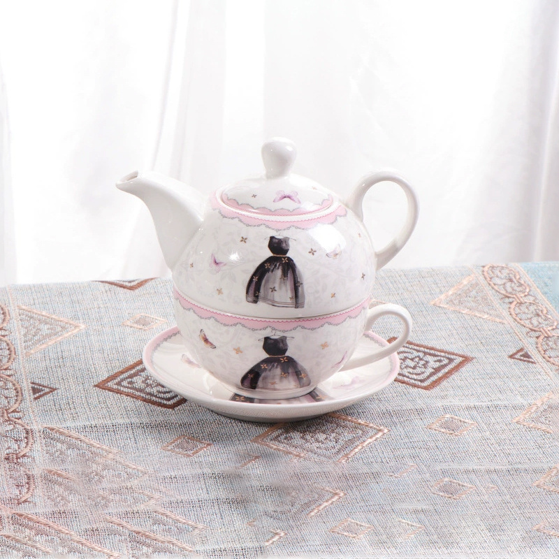 Exquisite porcelain tea pot   afternoon coffee pot with flower pattern for one