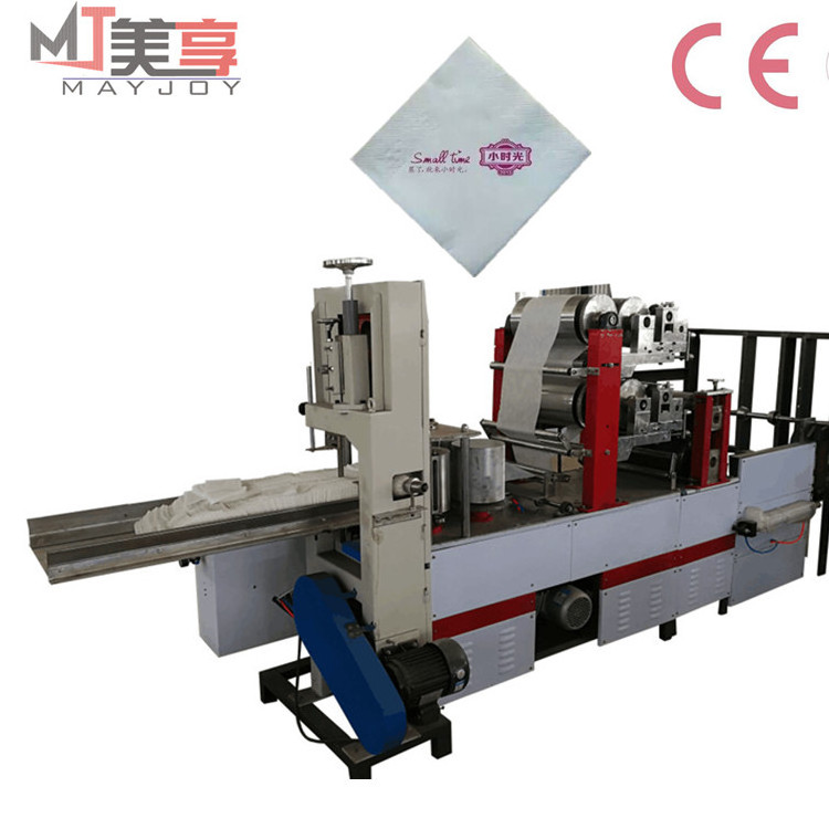 Hot selling napkin folding machine/hand towel tissue paper making machine