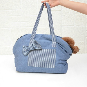 New fashion design handbag Portable pet shoulder Sling pet Carrier for Medium Puppy and Kitten