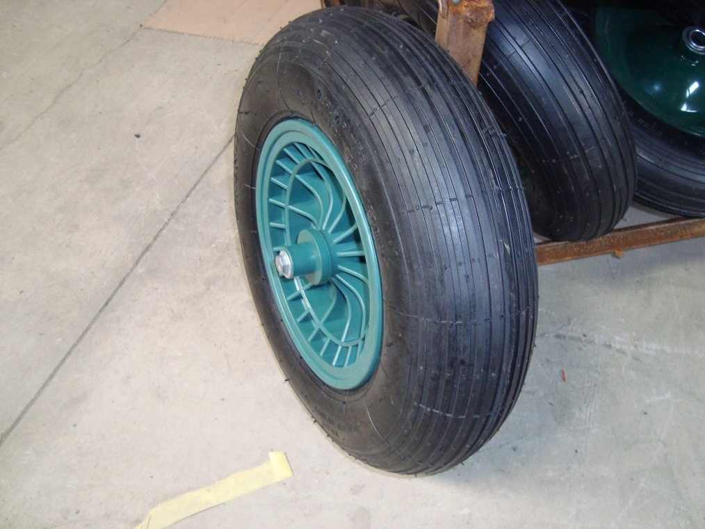 400-8 pneumatic Rubber Wheelbarrow Wheel