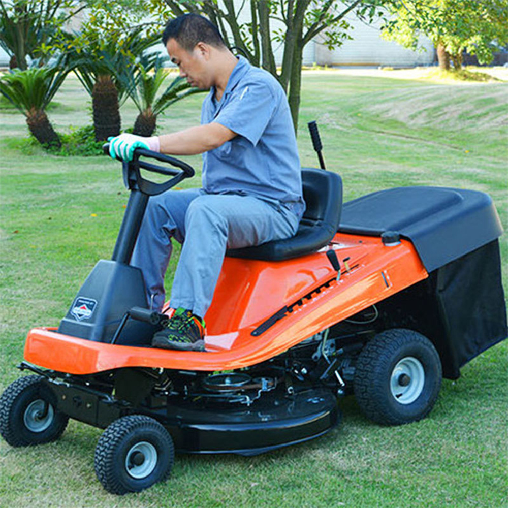 Garden Ride Lawn Mower Four-wheel Lawn Mower Large Scale Lawn Mower