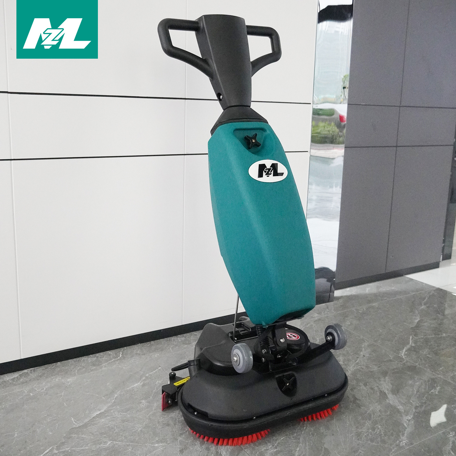 Compact New Arrivals Commercial Floor Cleaning Machine Wet Floor Water Suction Machine