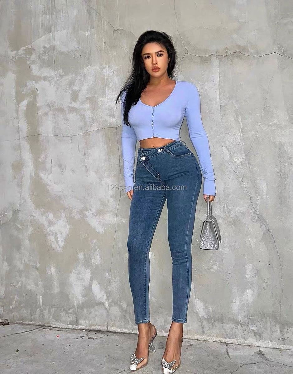 2023 New Arrivals High Quality Sexy Women's Denim Pants & Trousers Zipper Fly Regular Fit Custom High Waist Flared Women Jeans