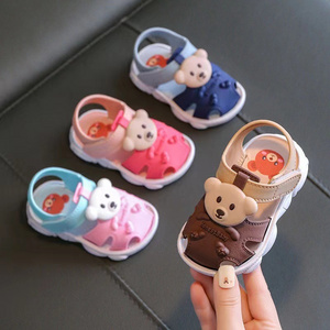 Baby Sandals Summer Leaky Shoes Breathable Sandals 0-1-2-3 Year Old Non slip Soft Sole Walking Shoes