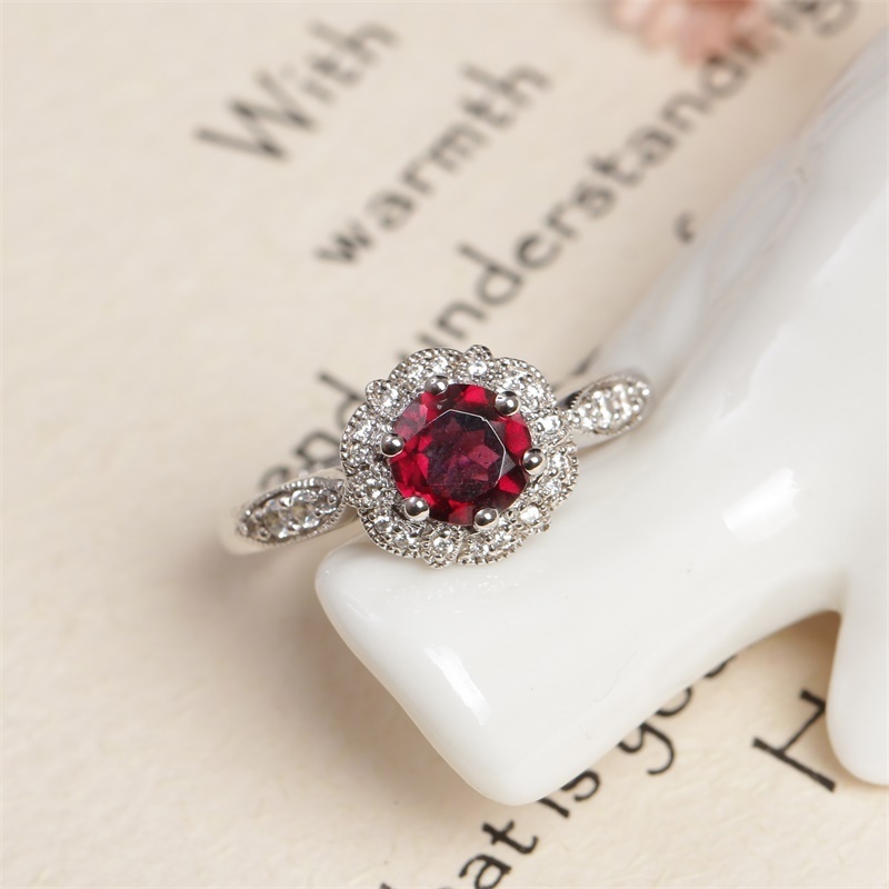 new-designed fashion 925 silver plated zircon natural garnet diopside gemstone engagement wedding female ring