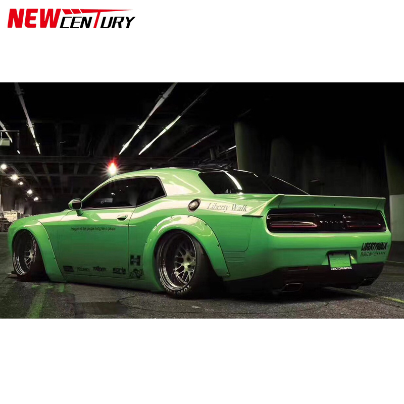 Suitable for the Dodge Challenger to modify the wide body kit with resin fiber wide body wheel eyebrows and tail wings