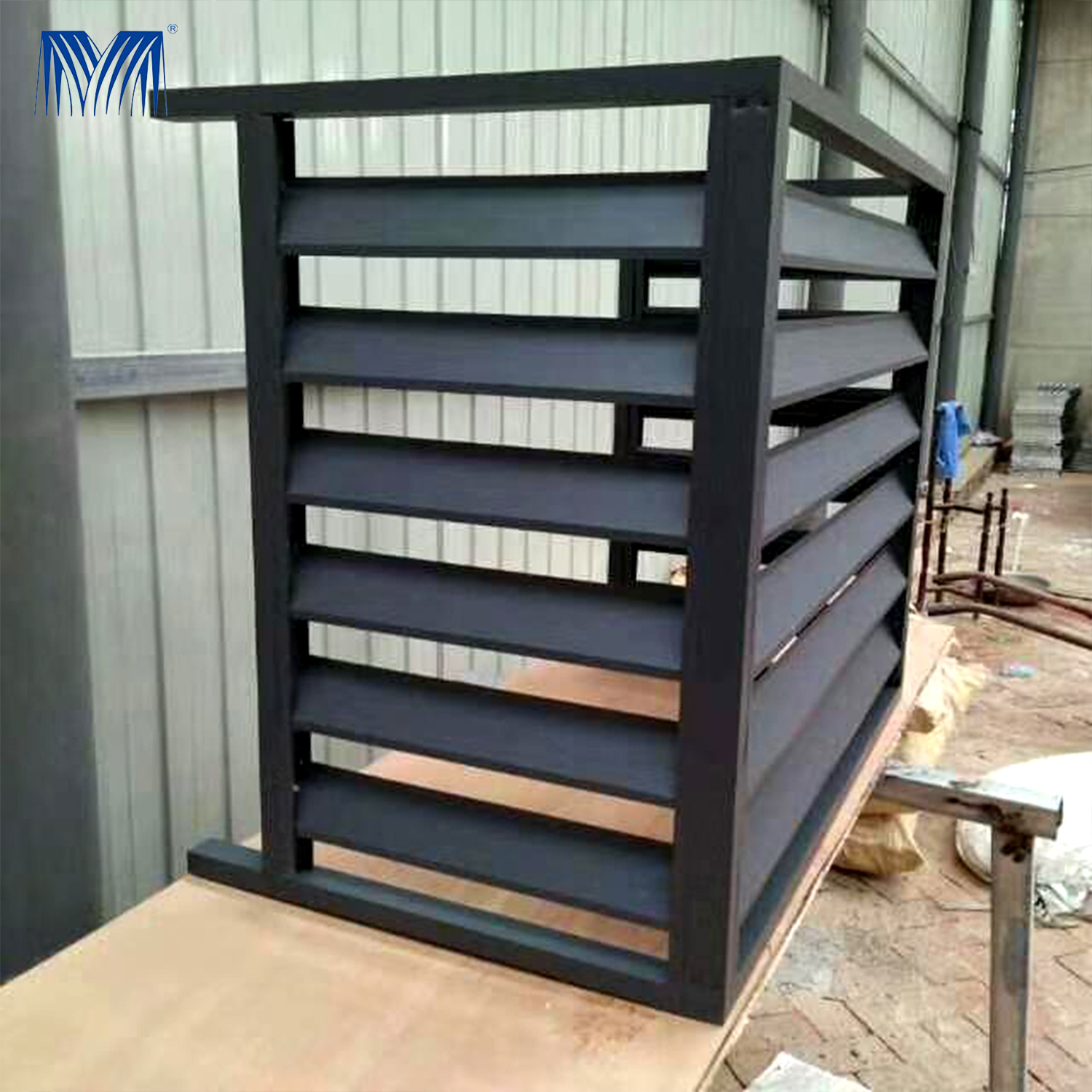 Panel sunshade exterior windows louvered pergola fence ventilation light fixture aluminum frame designed louver