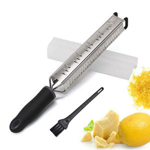 New design 3 in 1 multi purpose Stainless Steel Handheld Grater Shredder Citrus Zester Cheese Grater Vegetable Fruit Peer slicer