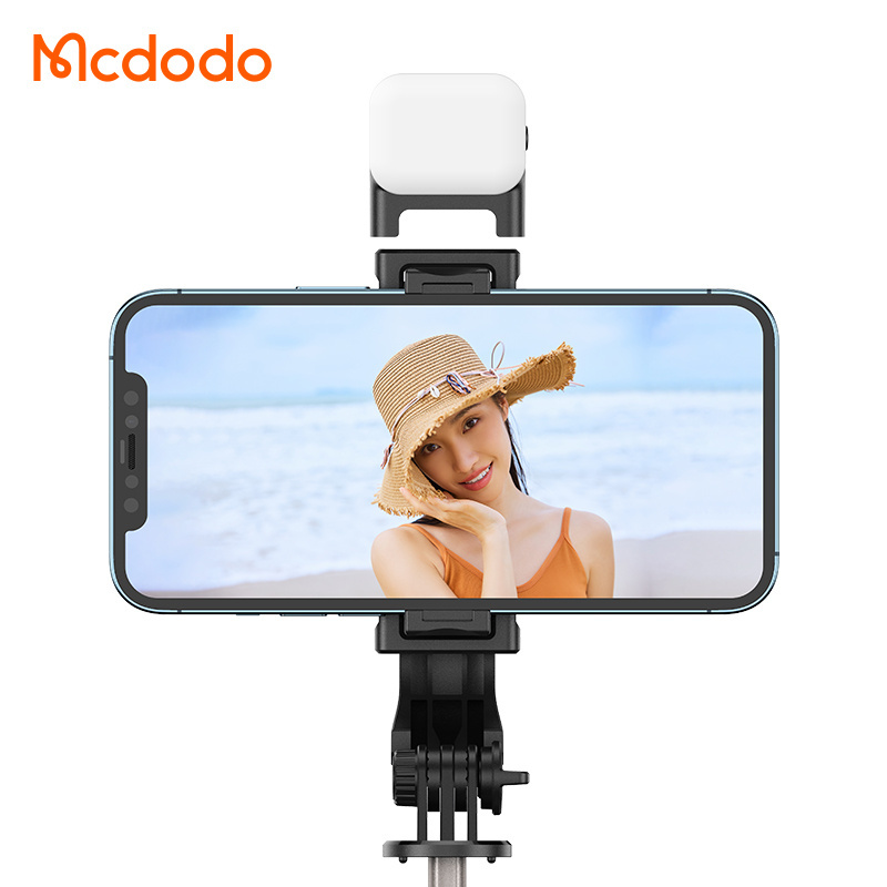 Extended Selfie Stick With Umbrella Tripod Removable One Fill Light Lamp Remote Controller 700mm Max 3 in 1 Selfie Stick Tripod