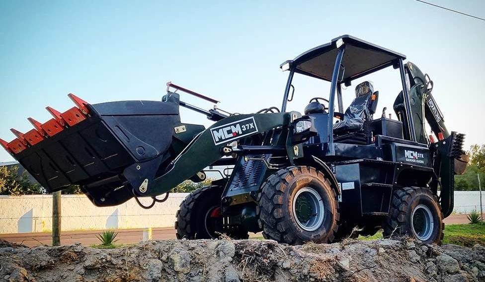 2024 TLB Backhoe Loader - Very popular Compact TLB internationally - Front loader and Backhoe Digger