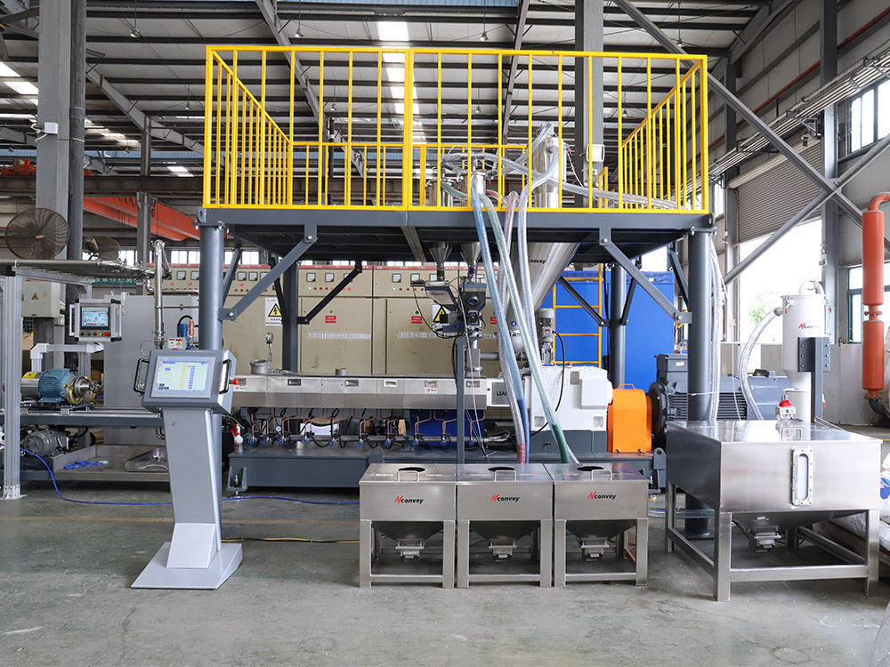 Plastic pellet PE PP pelletizing machine granulator compounding twin screw extruder machine for sale