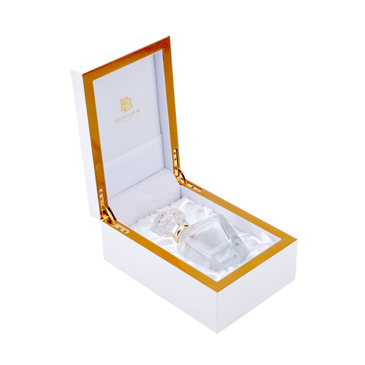 Luxury Custom White Glossy Lacquer Wooden Box For Gift White gilt edged perfume box