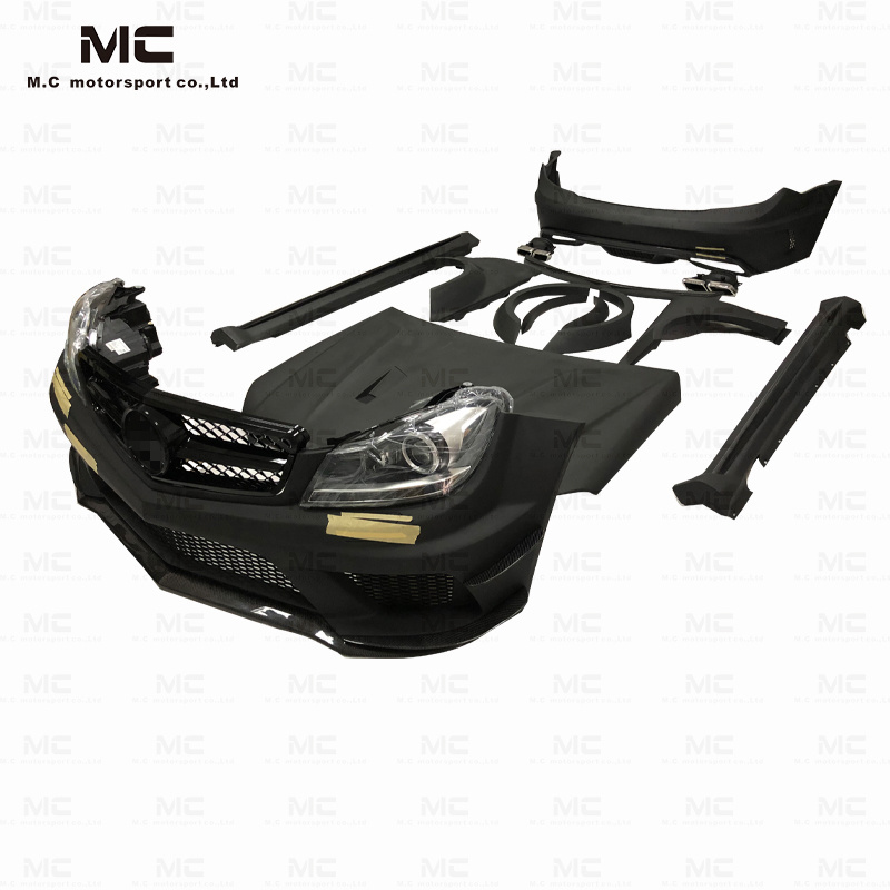 Half carbon fiber body kits Black Series Wide Body Kit for Mercedes Benz C-CLASS W204 C63 AMG front bumper rear bumper