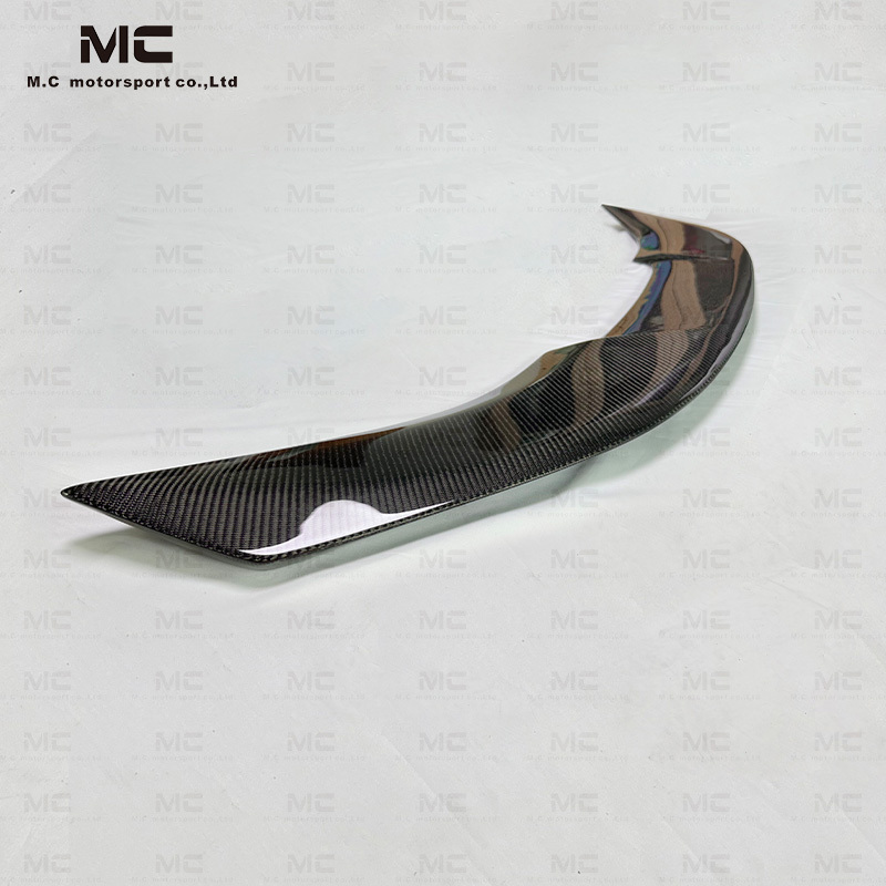 V Style Carbon Fiber Car Rear Ducktail Wing Spoiler For Ferrari 488 Rear Truck Lid Spoiler