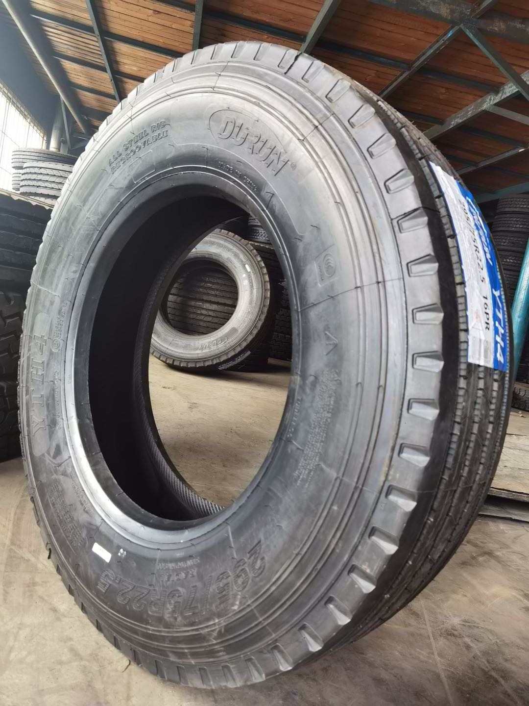 Commercial trailer tires available in sizes 11R22.5, 295/75R22.5, 295/80R22.5, 315/80R22.5, 385/65R22.5