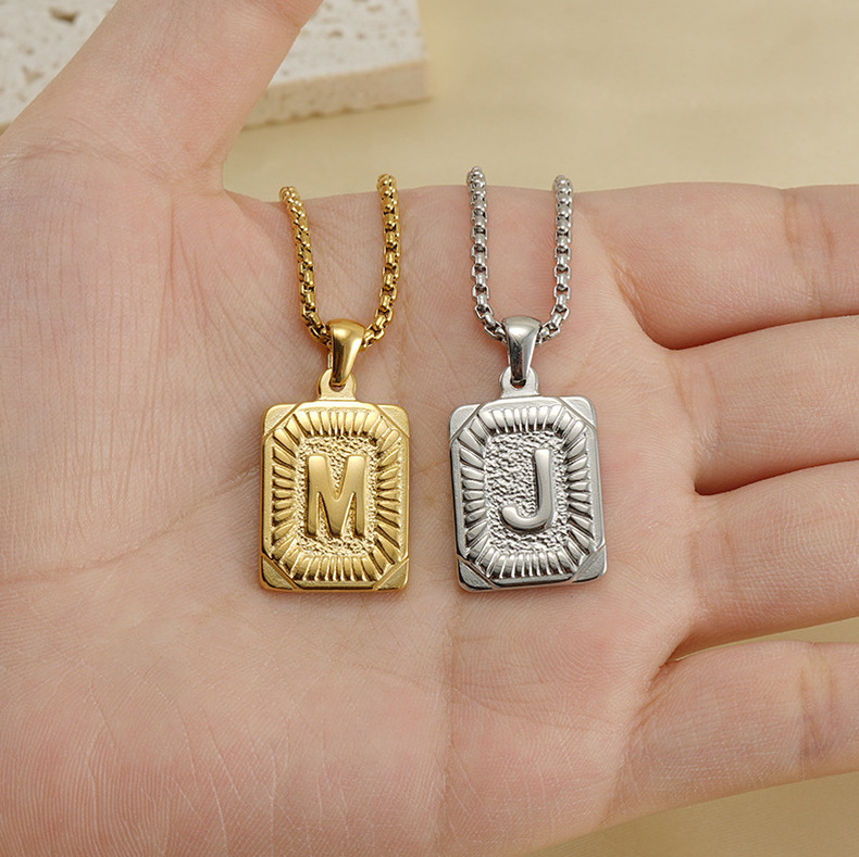 Fashion 18k Gold Plated Initial Letter Pendant Necklace  Womens Capital Letter White Gold Plated A Z Stainless Steel Box Chain