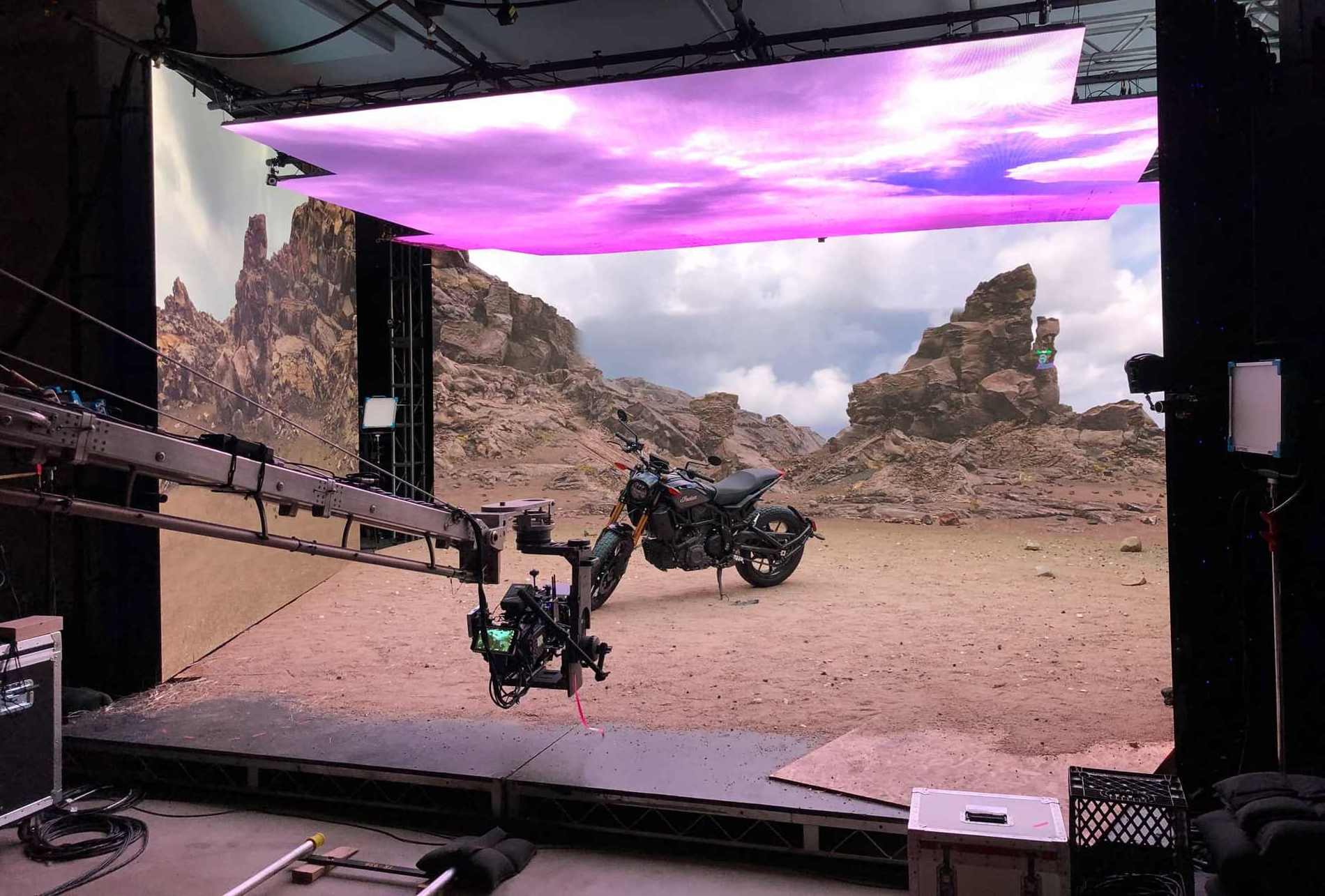 Filming wall 3D Immersive Screen Curved LED Video Wall HD LED Display 7680Hz Black LEDs VFX VR VP XR Virtual Production Studio