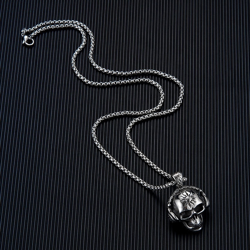 MECYLIFE Dj Gift Skull Headphone Pendant Stainless Steel Men's Skull Necklace Skull Pendant with Earphones