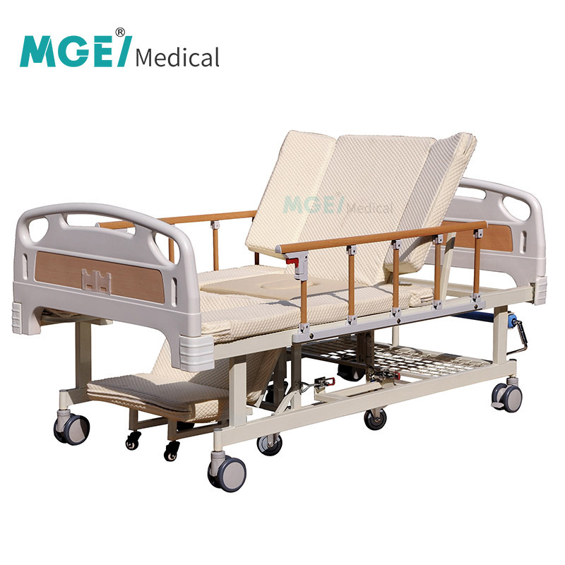 MGE-VC9 MEDIGE Hot-selling Multifunctional Medical Equipment Luxury Home Care For The Elderly Wheelchair Bed