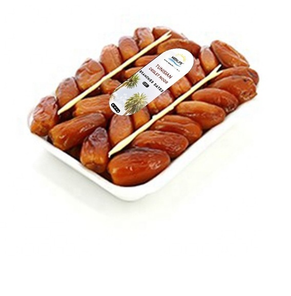 Dates on branch , High Quality Tunisian Dates , New crop dates Packed Dates 500 gr tray. Sweet and Healthy Dates.