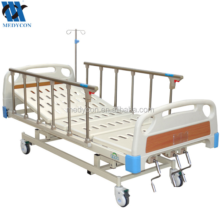 MDK-T3611K  3 Crank Manual Rolling Care Bed Hospital Beds Dubai Bunk Bed