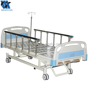 MDK-T3611K  3 Crank Manual Rolling Care Bed Hospital Beds Dubai Bunk Bed