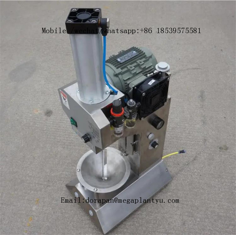 Automatic dry coconut peeling machine young and green coconut husk removing peeling trimming machine