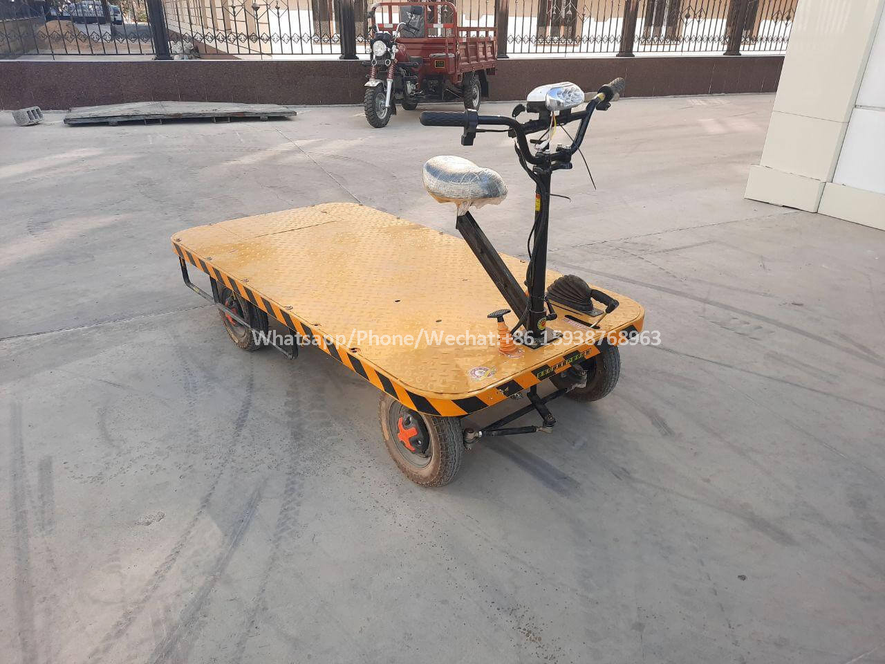 automatic electric trolley with guardrail 4 wheels power cart for 1000kgs material handling