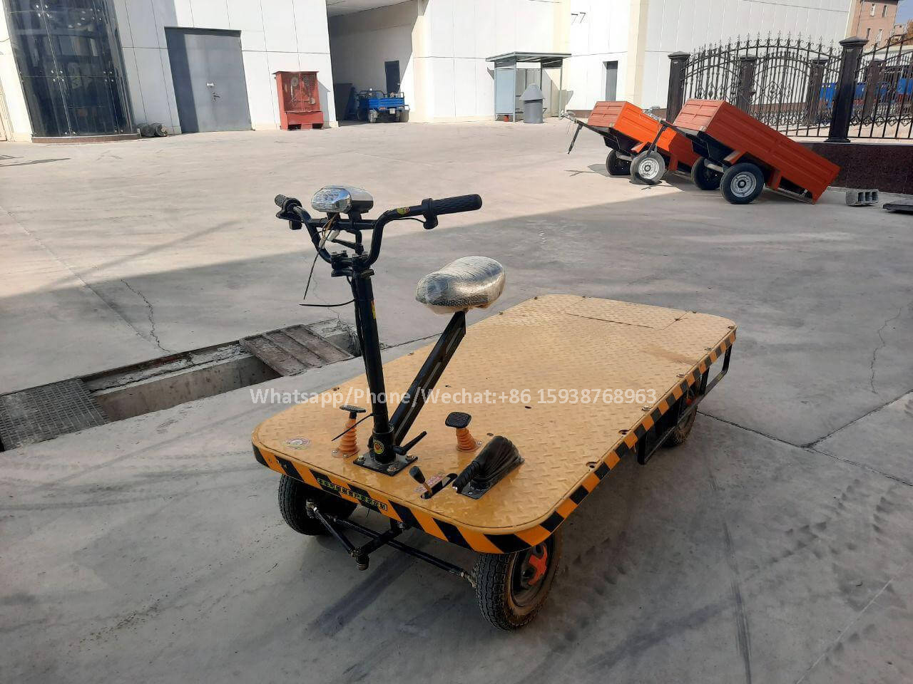 automatic electric trolley with guardrail 4 wheels power cart for 1000kgs material handling