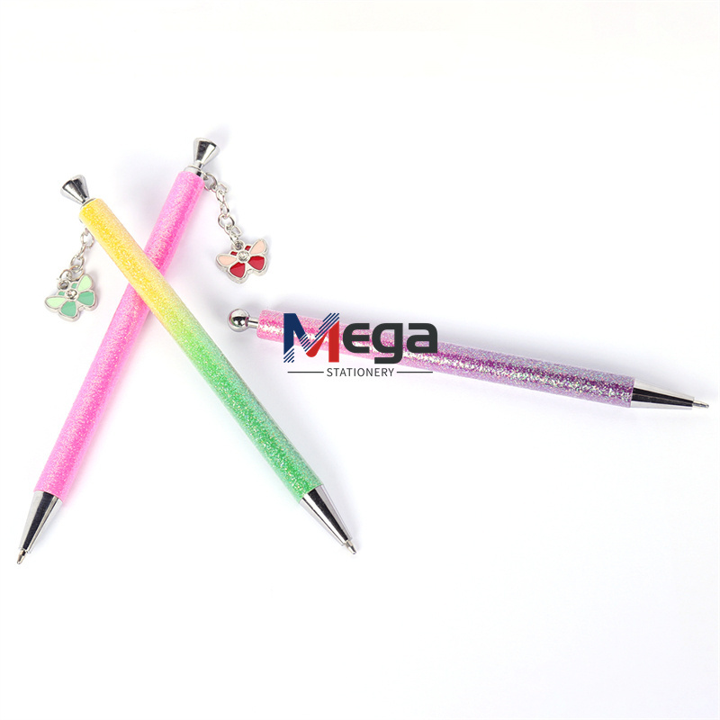 hot sale 0.7mm/1mm cute glitter charm fancy plastic ballpoint pen with custom charm