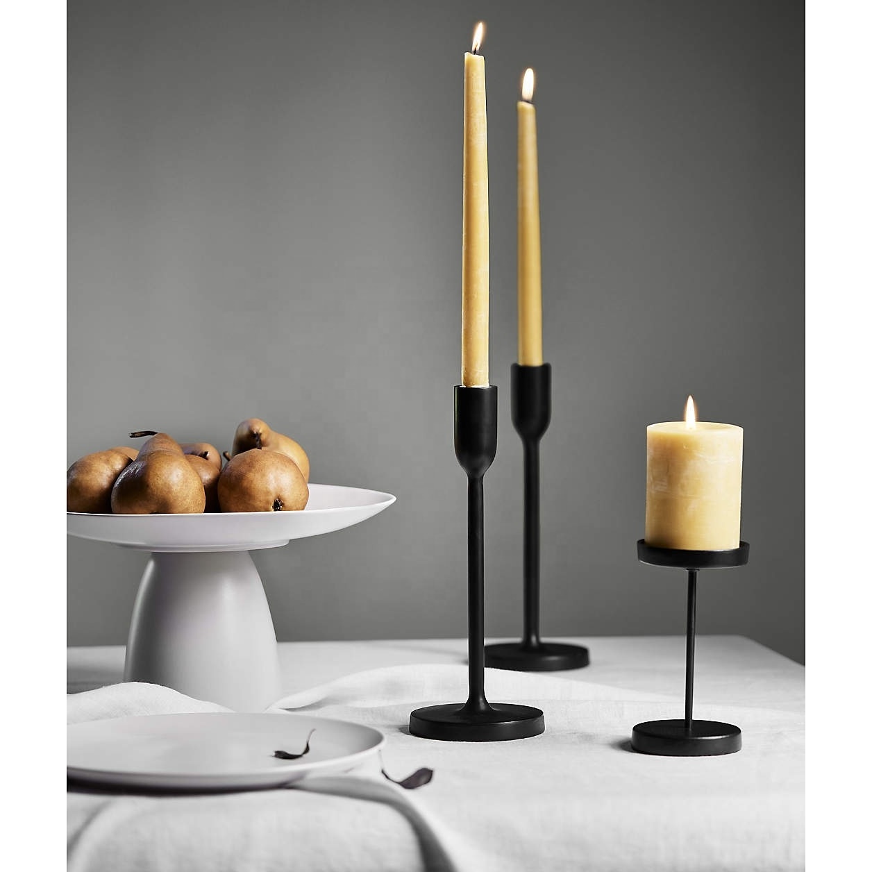 2023 New Arrival Pillar Candle High Stem Metal Holder,Simple Candle Candlestick Holders for Table Centerpieces